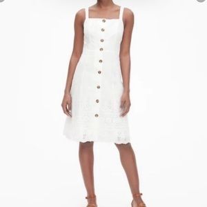 NWOT Gap eyelet apron midi dress